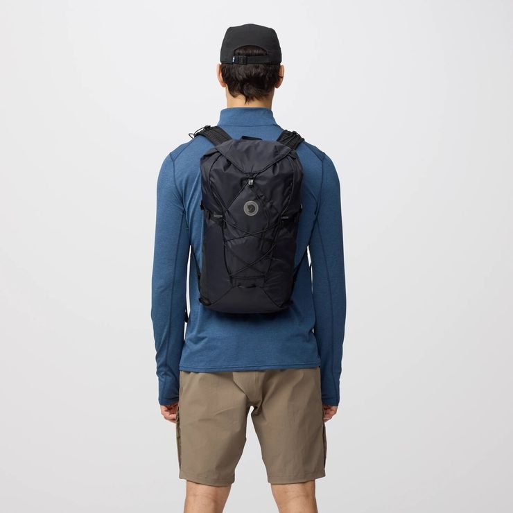 FJÄLLRÄVEN Abisko Hike Lite 20 M/L Black