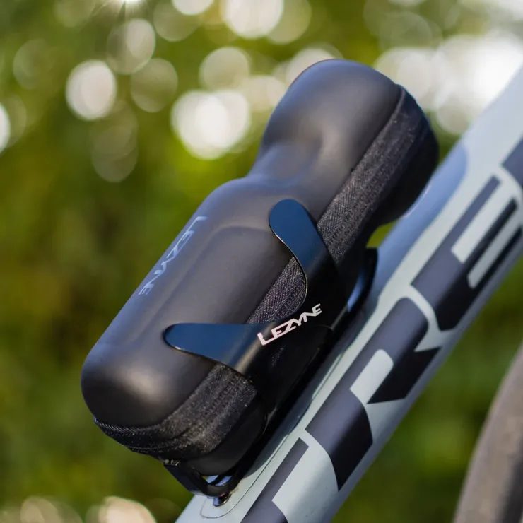 LEZYNE CNC CAGE AL BLACK/BEAD BLAST