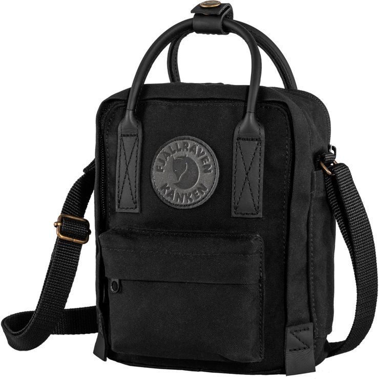FJÄLLRÄVEN Kånken No. 2 Black Sling Black