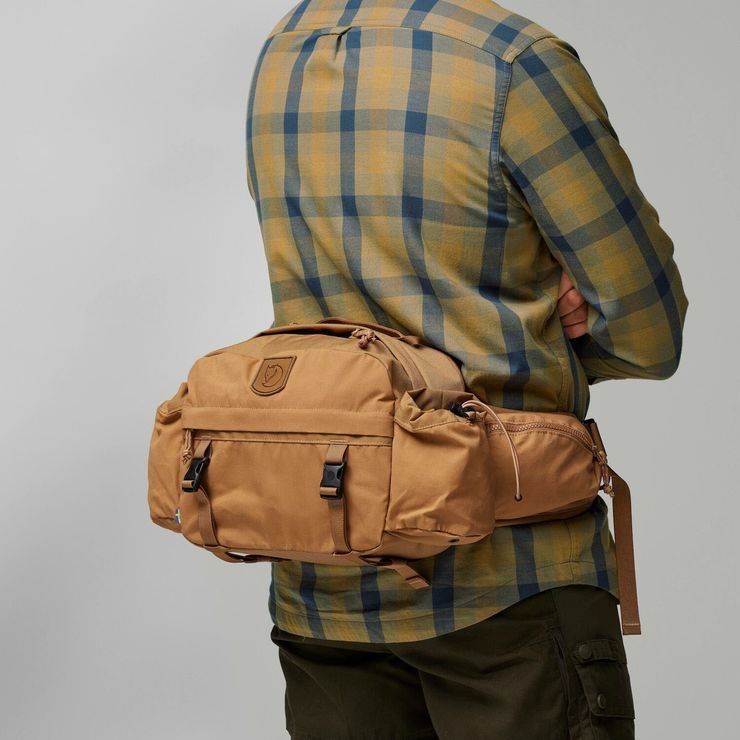 FJÄLLRÄVEN Singi Hip Pack 10 Khaki Dust