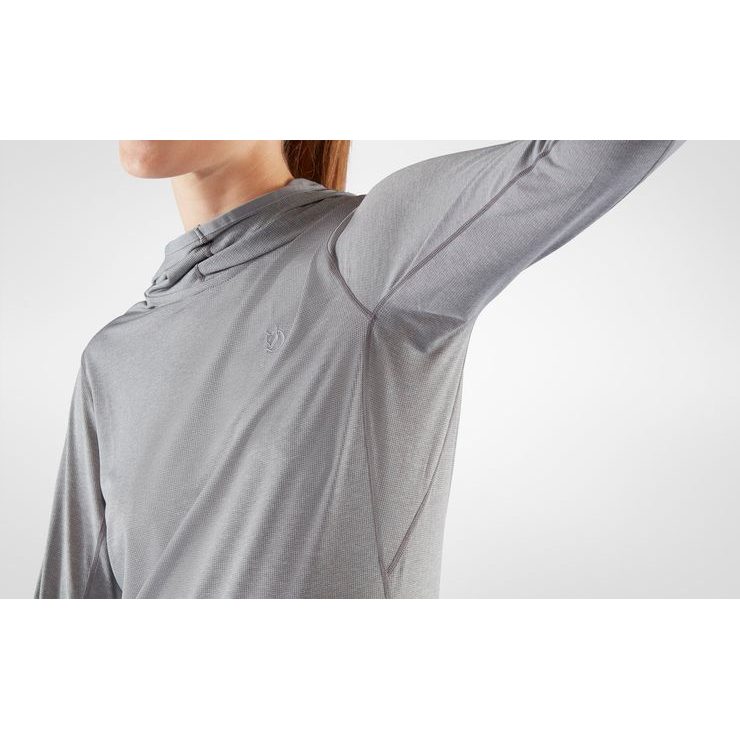 FJÄLLRÄVEN Abisko Sun-hoodie W Shark Grey