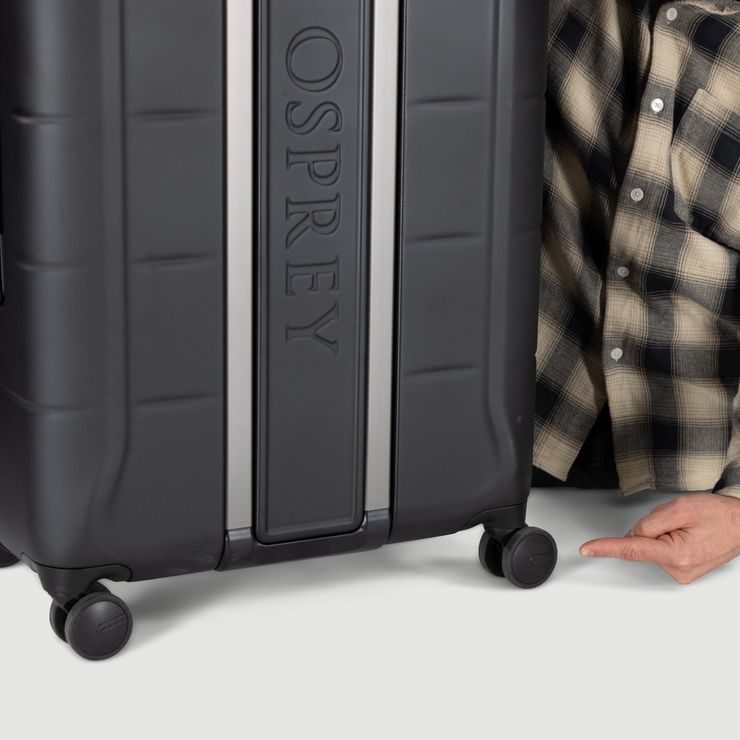 OSPREY OZONE HARDSIDE 30IN 4W 100 L, Black