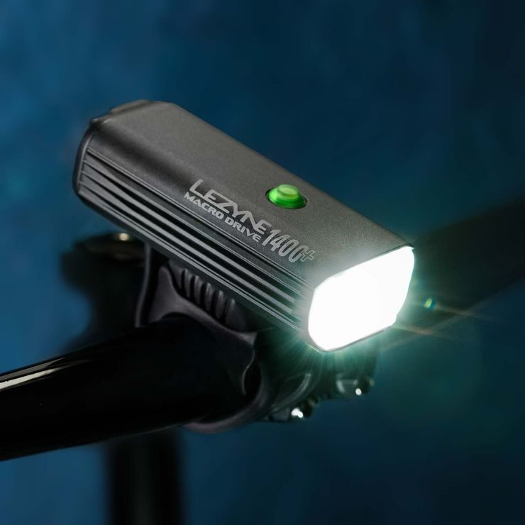 LEZYNE MACRO DRIVE 1400+ LOADED V2