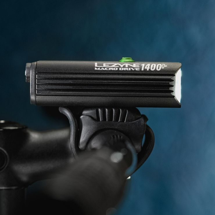 LEZYNE MACRO DRIVE 1400+ LOADED V2
