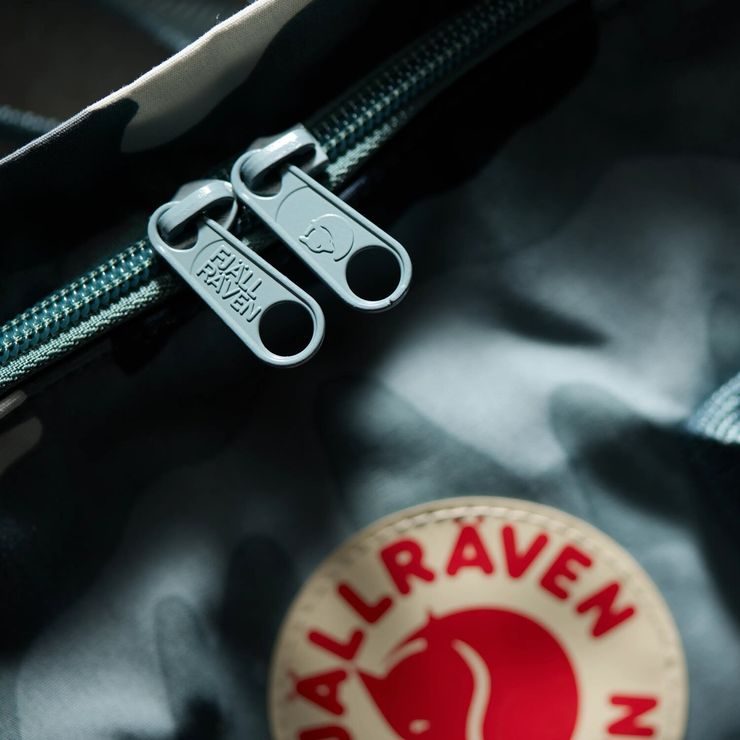 FJÄLLRÄVEN Kånken Graphics Nimbus Blue-Hidden Animals
