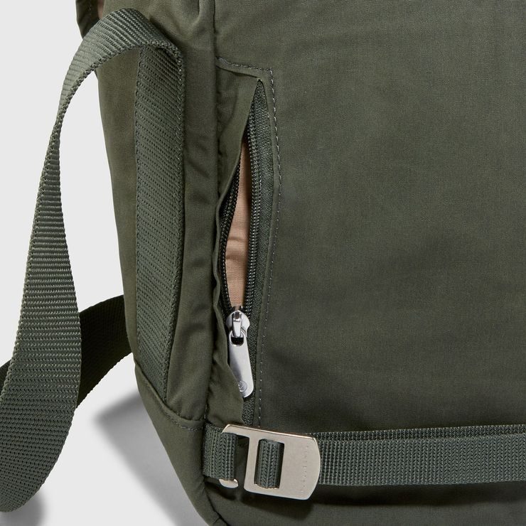 FJÄLLRÄVEN Greenland Shoulder Bag 12 Navy
