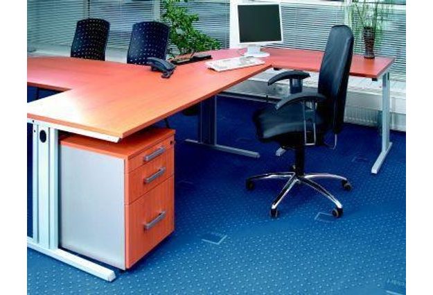 Kancelářský stůl Classic line, 200 x 80 x 75 cm, rovné provedení