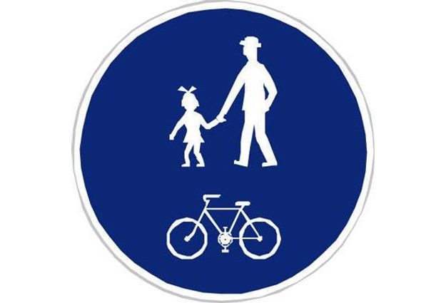 Příkazové dopravní značky - Stezka pro chodce a cyklisty