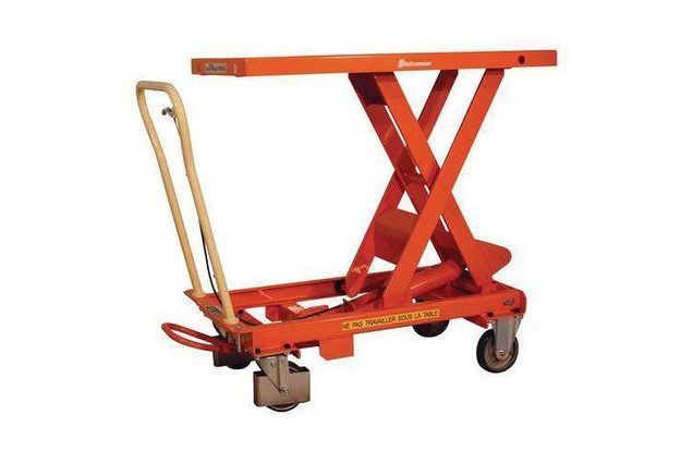 Mobilní hydraulický zvedací stůl Bishamon, do 500 kg, deska 101 x 51,8 cm