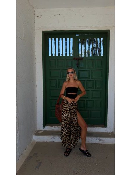 Black Cut Out Top BeChick ❤