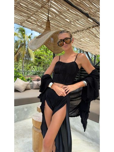 Black Wave BeChick ❤ Sports Bra