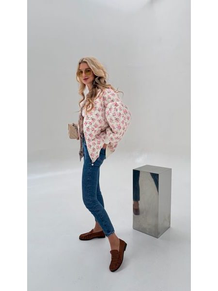 White quilted bomber Flower BeChick ❤