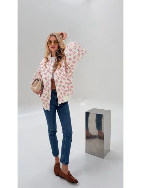 White quilted bomber Flower BeChick ❤