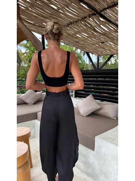 Black Sports Bra Carry BeChick ❤