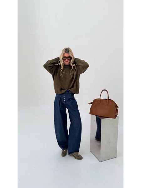 Olive jumper Rawe BeChick ❤