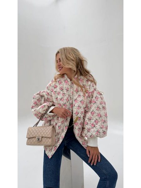 White quilted bomber Flower BeChick ❤