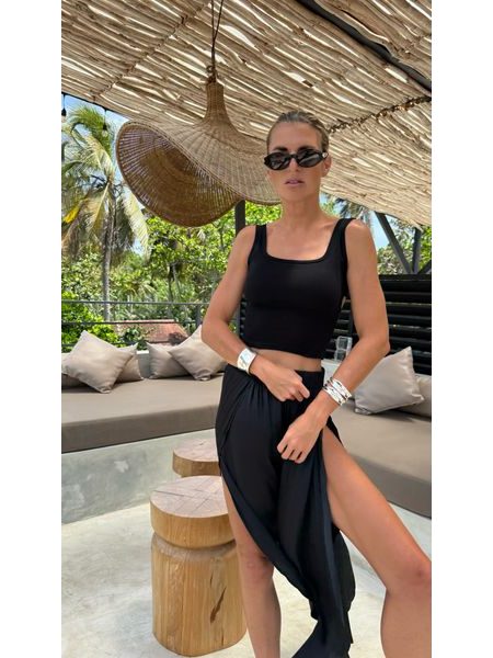 Černá sportovní podprsenka Back Cross BeChick ❤