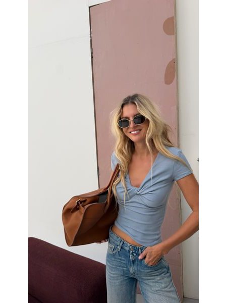 Baby blue top Chelsea BeChick ❤