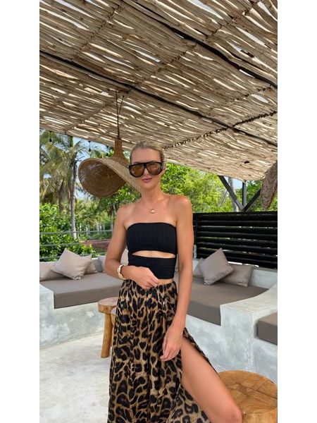 Black Cut Out Top BeChick ❤