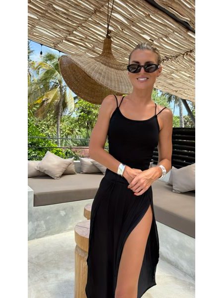 Černá sportovní podprsenka Cropped Back BeChick ❤
