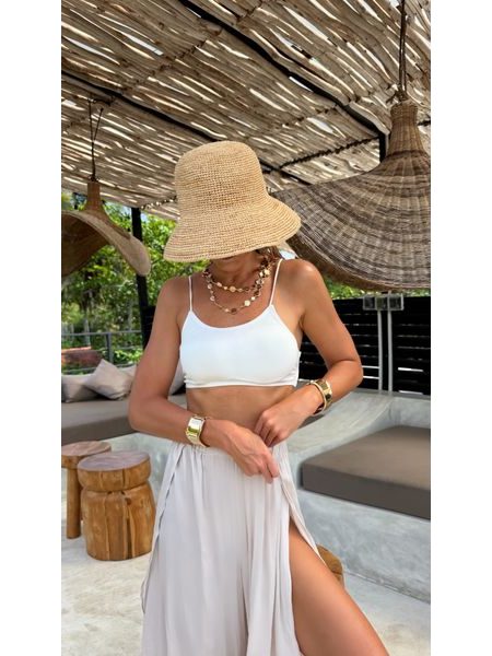 White Sports Bra Ella BeChick ❤