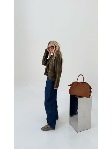 Olive jumper Rawe BeChick ❤