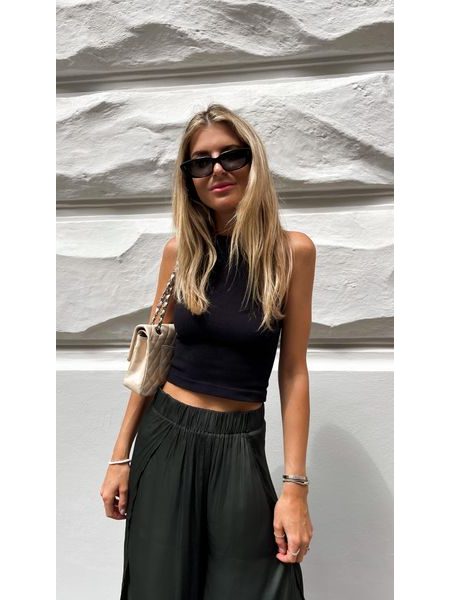 Black knitted top Simple Bechick ❤