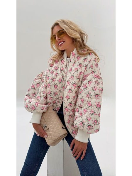 White quilted bomber Flower BeChick ❤