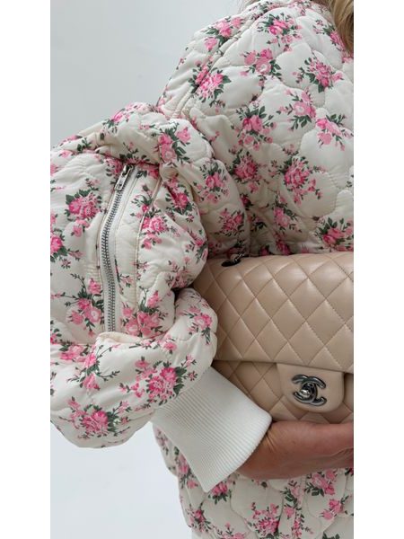 White quilted bomber Flower BeChick ❤