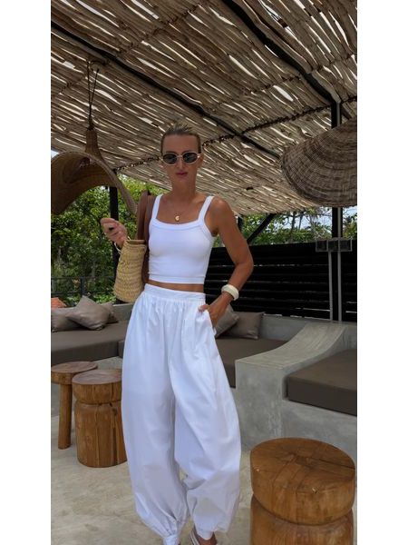 Bílý crop top/podprsenka Space BeChick ❤