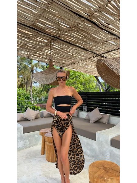 Black Cut Out Top BeChick ❤