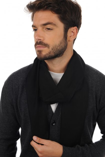 Smal och stilfull sjal för män och kvinnor | Mahogany.se
