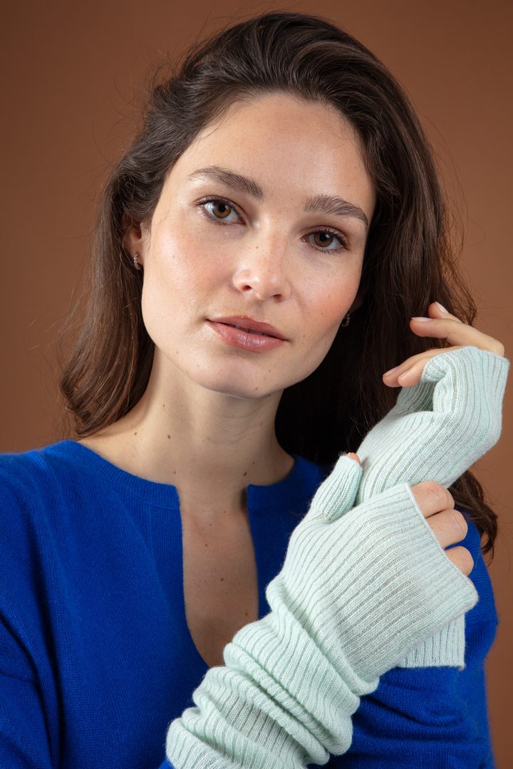 GUANTES DE LANA, CACHEMIRA Y SEDA CON MONOGRAMA - MARRÓN
