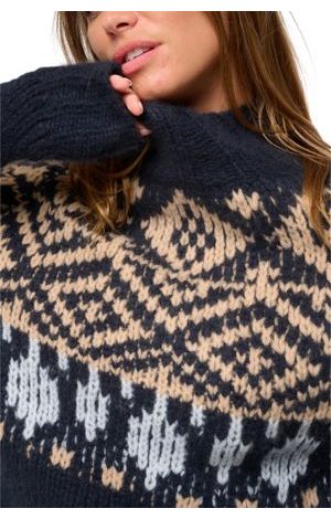 black / chanterelle / freeze #3