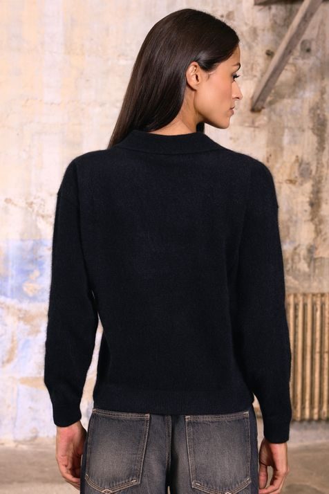 black #4