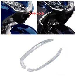 Chromové samolepící lemy na kapotáž pod hlavní světla na Honda GL1800 2018 2019 2020 2021 2022
