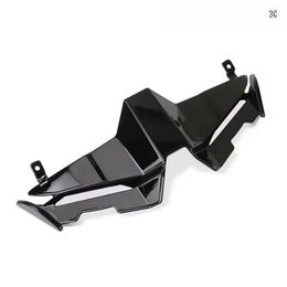 GP spojler – křidélka přední kapoty 675SR – R / černá