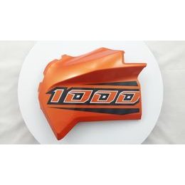 Přední pravá kapotáž na X1000 - oranžová / škrábnutá