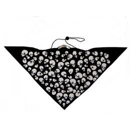 Šátek na obličej / Lebky