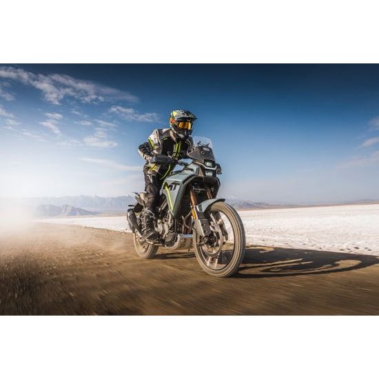 CFMOTO 450MT-RX - Zephyr Blue / modrá/bílá model 2025 + DÁREK 2 kusy IHNED K ODBĚRU ! Všechno příslušenství ihned skladem a můžeme Vám ho ihned namontovat .