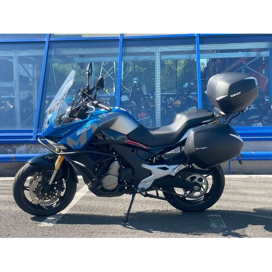 CF MOTO 650 MT