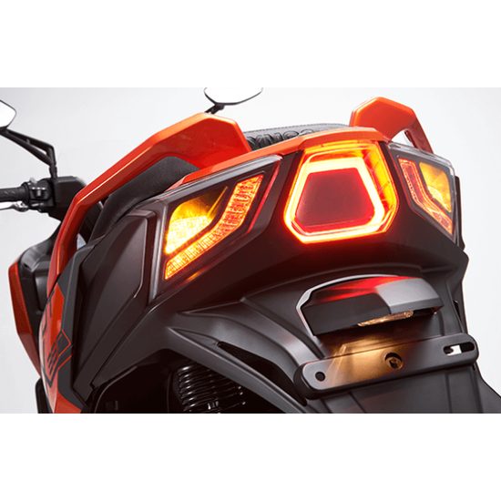 DT X 350i ABS - černá matná / oranžová