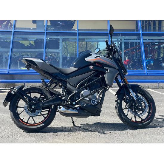 CF MOTO NK 300