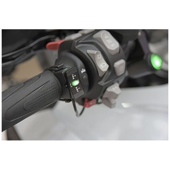 Interphone bezdrátové ovládání smartphonu na řídítka motocyklu