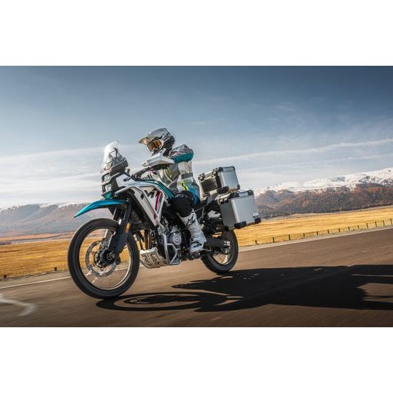 CFMOTO 450MT-RX - Tundra Grey / Šedá model 2025 + DÁREK ,2 KUSY IHNED K ODVOZU !