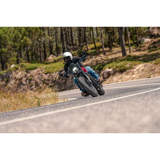 CFMOTO 450CL-C černá - 1 kus ihned k odběru . Možnost zkušební jízdy ! Veškeré příslušenství skladem na prodejně ! Montáž na počkání a zdarma !
