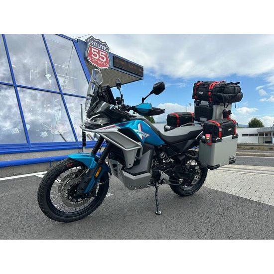 CFMOTO 800MT-X / Zephyr Blue 1 KUS IHNED K ODBĚRU s nízkým blatníkem