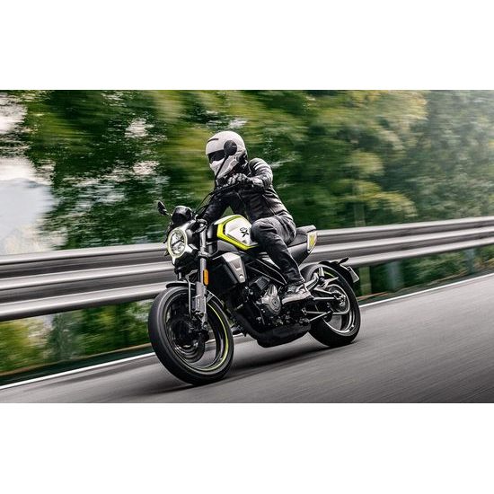 CFMOTO 300CL-X - Starlight Black / Černá Bílá metalická
