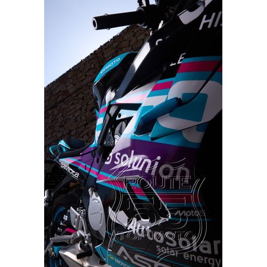 CFMOTO 675SR-R - LIMITED EDITION . Limitovaná edice 25 kusů . 3 kusy ihned k odběru na prodejně v Teplicích .