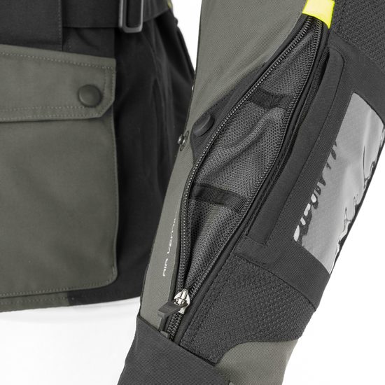 Büse Porto bunda černá